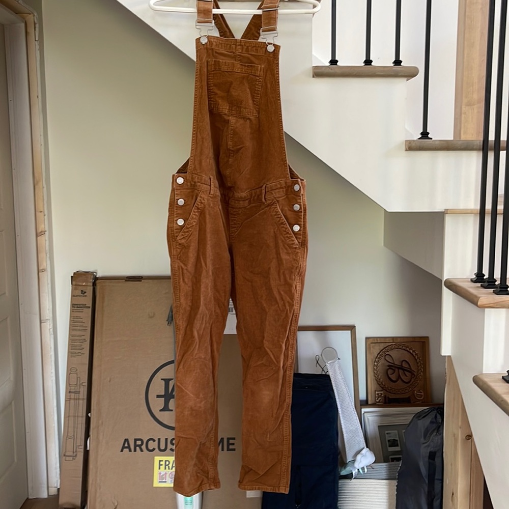 Gap maternity overalls